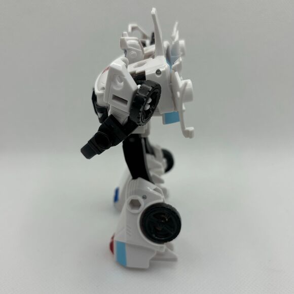 Hasbro Transformers Cyberverse Prowl Figure - Picture 4 of 6